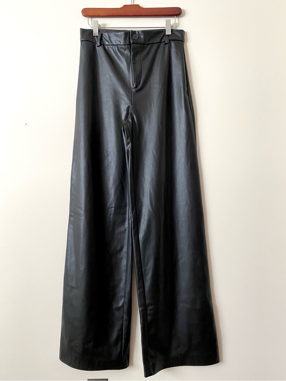 Zara Faux Leather Black Wide Leg Relaxed Fit Trousers Pants Size M